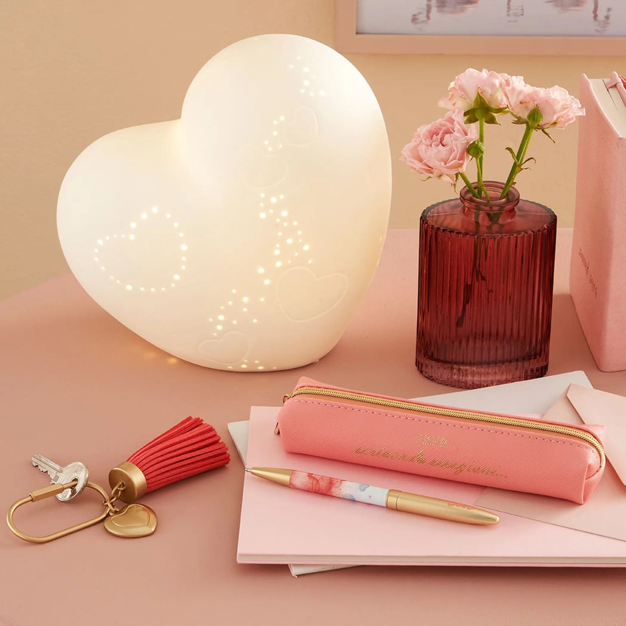 THUN Lampada a forma di cuore in ceramica* Lampade